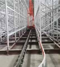 弯轨（道岔）堆垛机